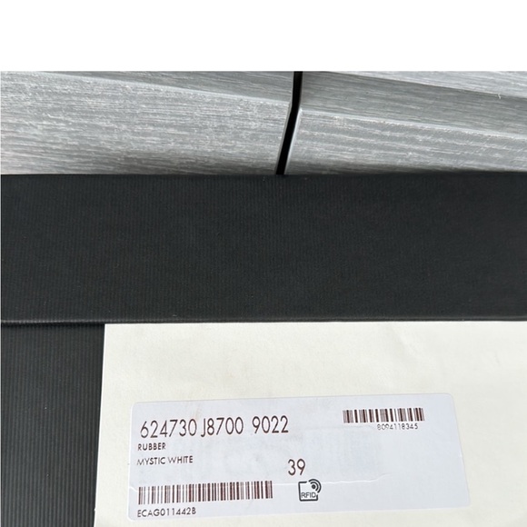 Gucci  off White Rubber Slide Sandals Sz 9 - Picture 4 of 11